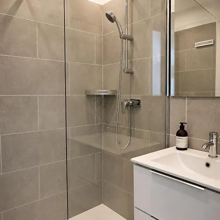 L'emeraude - Elegant Jean Jaures Apartment